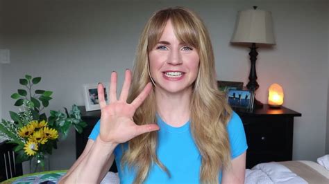 SARAH VANDELLA CUMS SO HARD UNTIL SHE ALMOST .